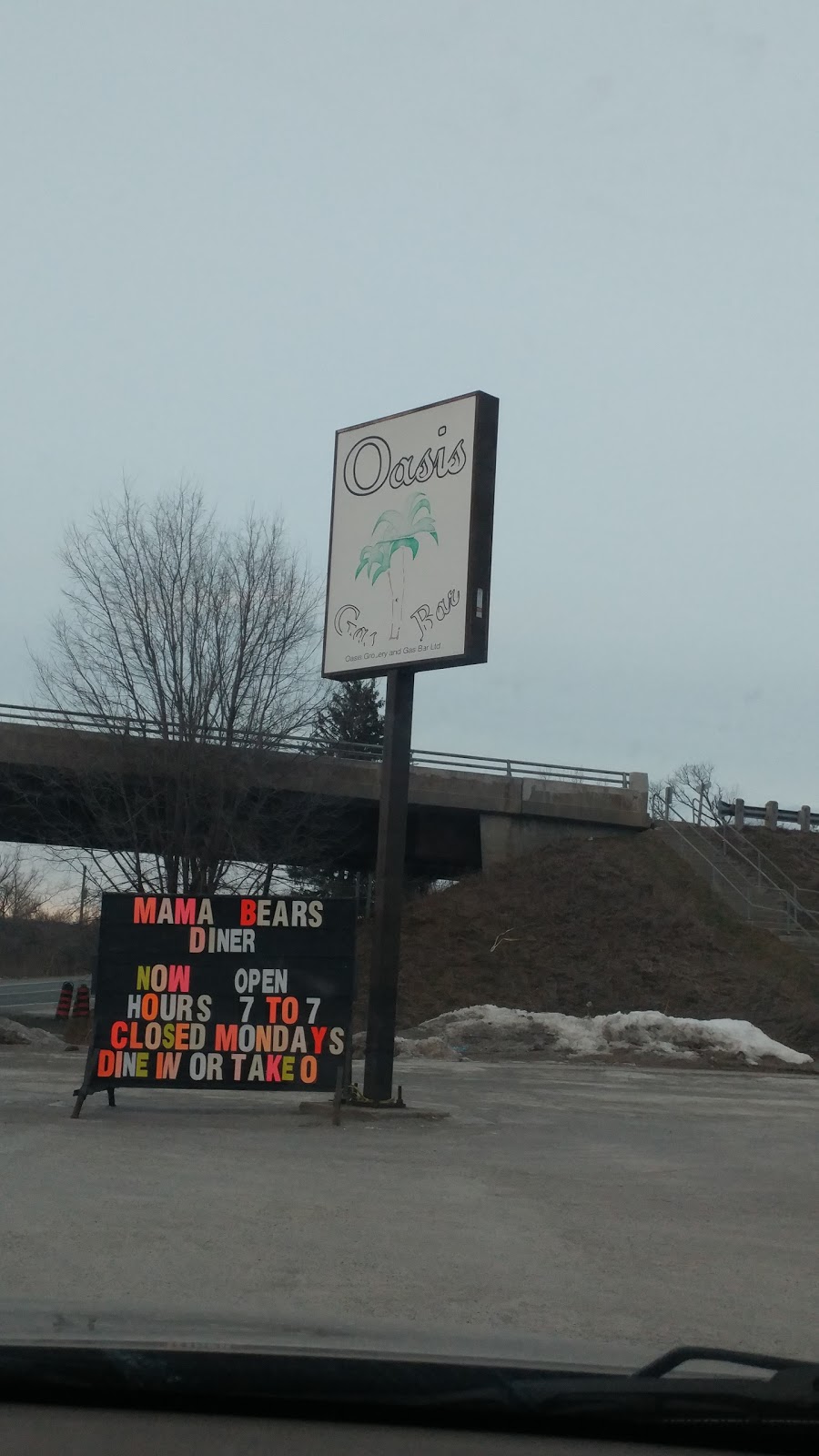 Oasis Grocery & Gas Bar | 328 Riverside Pkwy, Frankford, ON K0K 2C0, Canada | Phone: (613) 398-6535