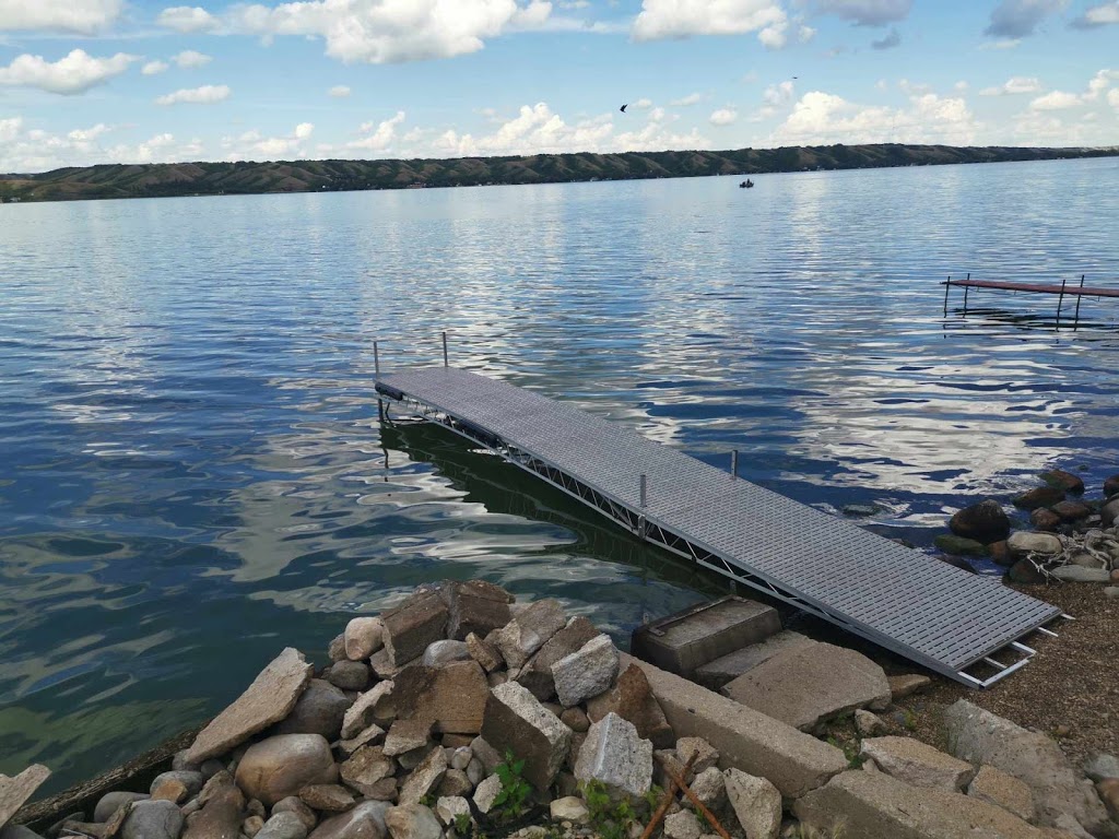 Nessie Docks | Box 451, QuAppelle, SK S0G 4A0, Canada | Phone: (306) 527-7846