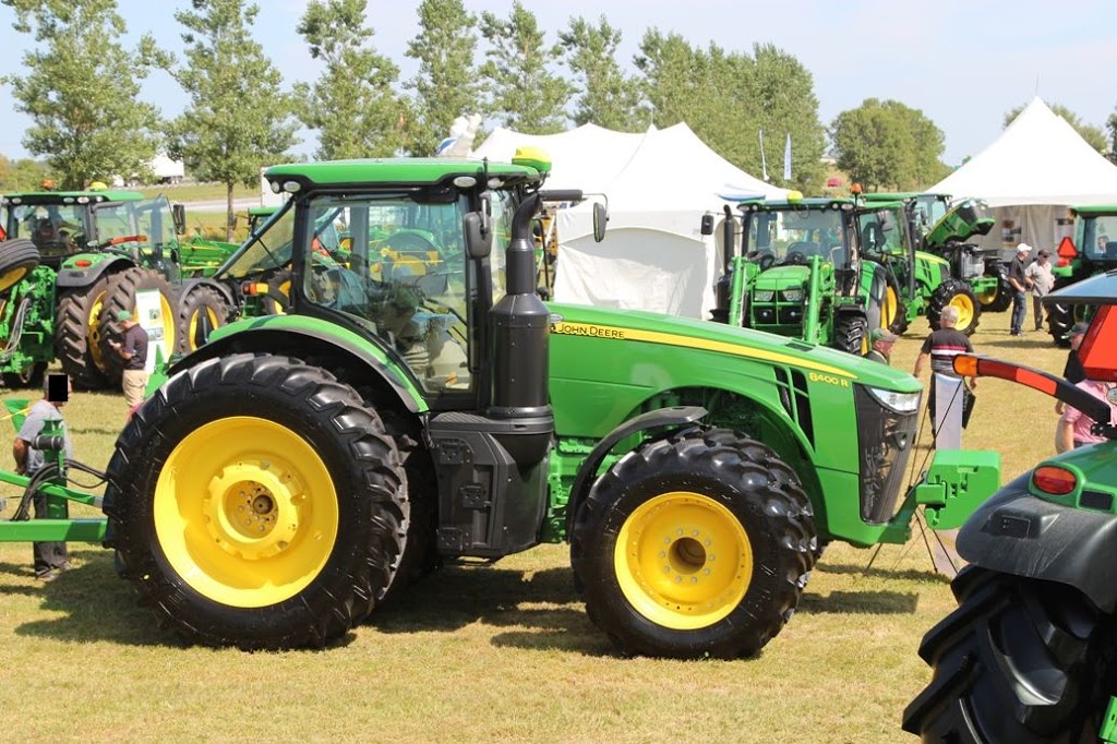 Expo-Champs | 124 Rang Charlotte, Saint-Liboire, QC J0H 1R0, Canada | Phone: (450) 771-1226