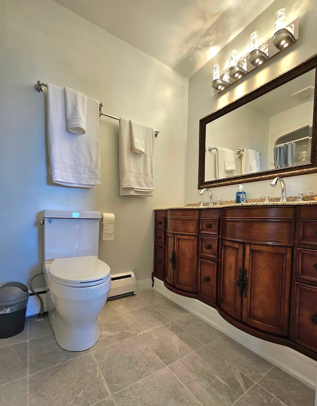 Sunflower Guest Suites | 2 Water St, Summerside, PE C1N 1A1, Canada | Phone: (902) 303-2938