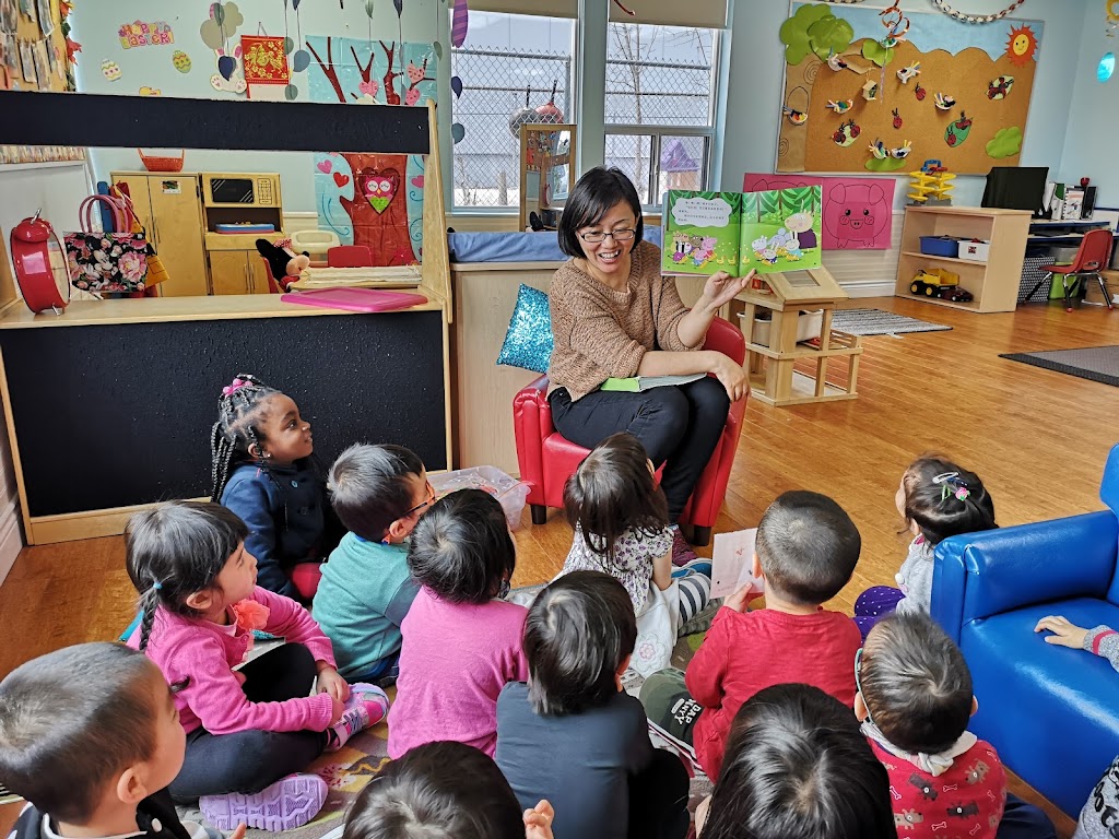 JINGBAO Mandarin Bilingual Childrens Center - Mississauga | 3195 Erindale Station Rd, Mississauga, ON L5C 1Y5, Canada | Phone: (905) 848-5332