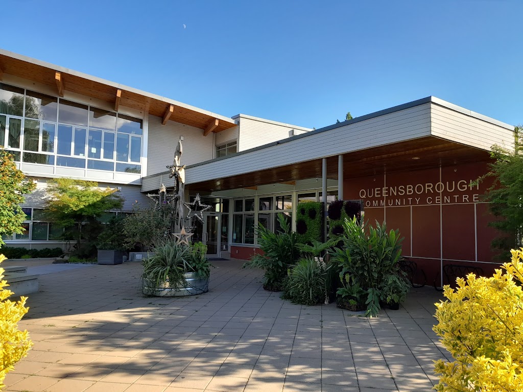 Queensborough Community Centre | 920 Ewen Ave, New Westminster, BC V3M 5C8, Canada | Phone: (604) 525-7388