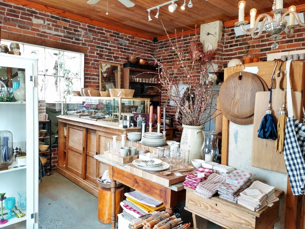 Hedgerow | 5787 Cains Ct, Bow, WA 98232, USA | Phone: (206) 605-8639