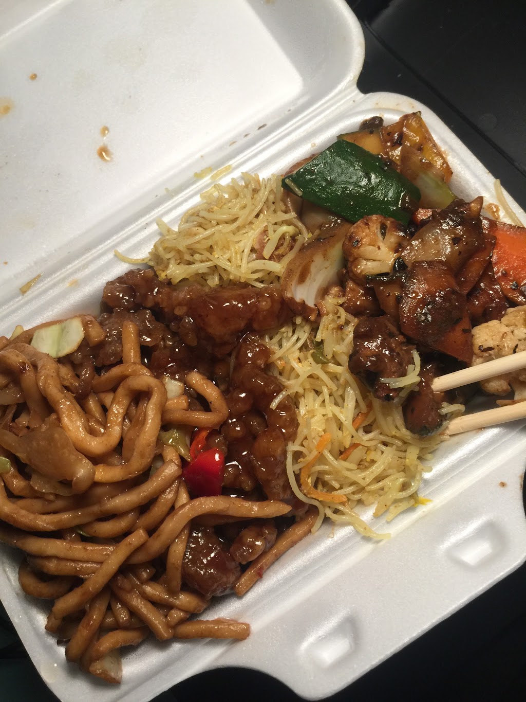 Golden 88 Restaurant | 65 Graham Rd B, Sherwood Park, AB T8A 2K4, Canada | Phone: (780) 417-0221