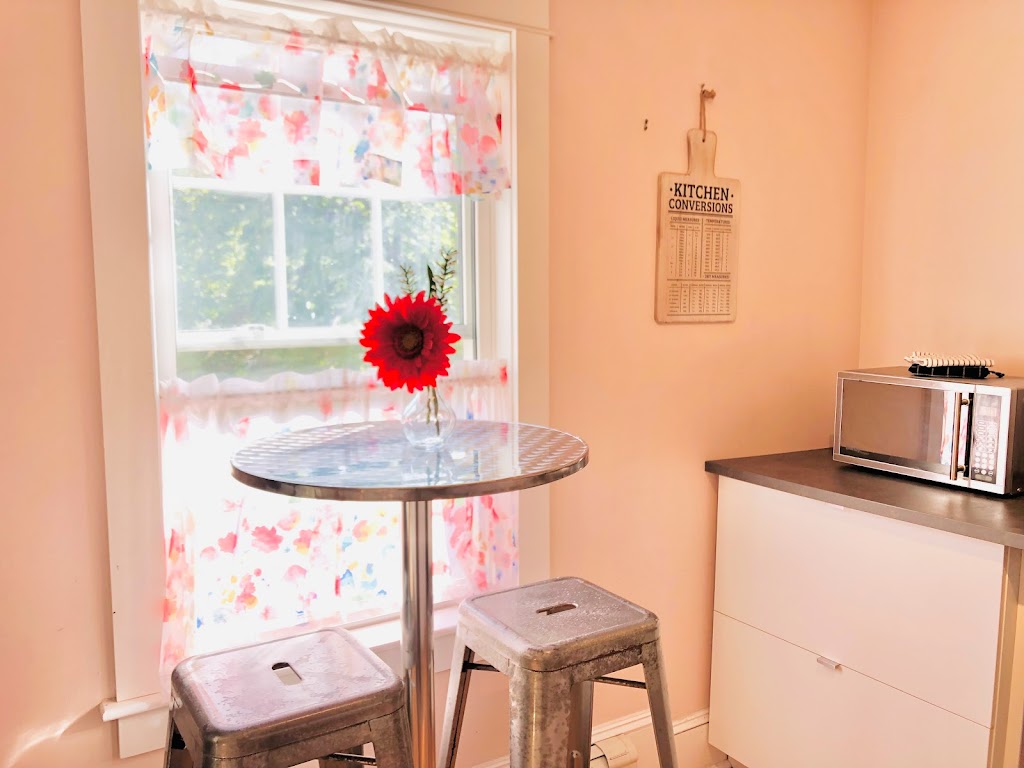 The Grange House | 6 Grange St, Annapolis Royal, NS B0S 1A0, Canada | Phone: (902) 526-2325