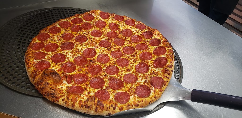 Dominos Pizza | 4207 Keele St, North York, ON M3J 3T8, Canada | Phone: (416) 661-8000