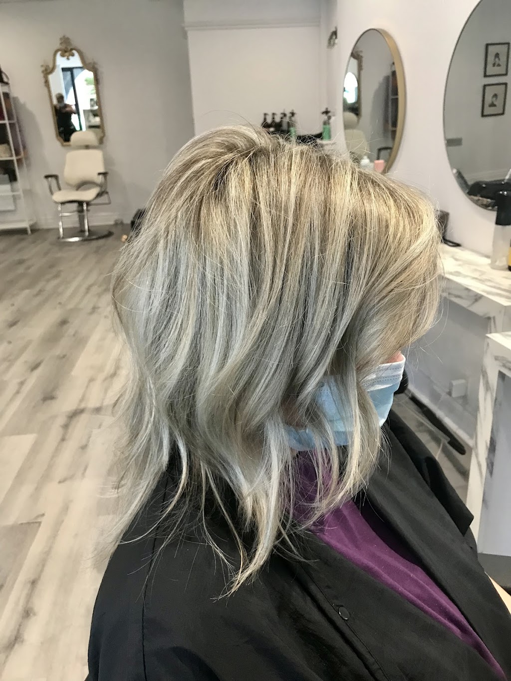 Glow and Bloom Coiffure et Spa Holistique | 2894 Bd Saint-Charles, Kirkland, QC H9H 3B6, Canada | Phone: (514) 693-1010
