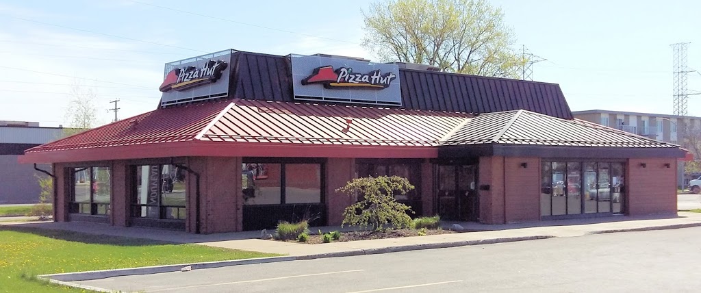 Pizza Hut - 4405 Boul Gene-H.-Kruger, Trois-Rivières, QC G9A 4N3, Canada