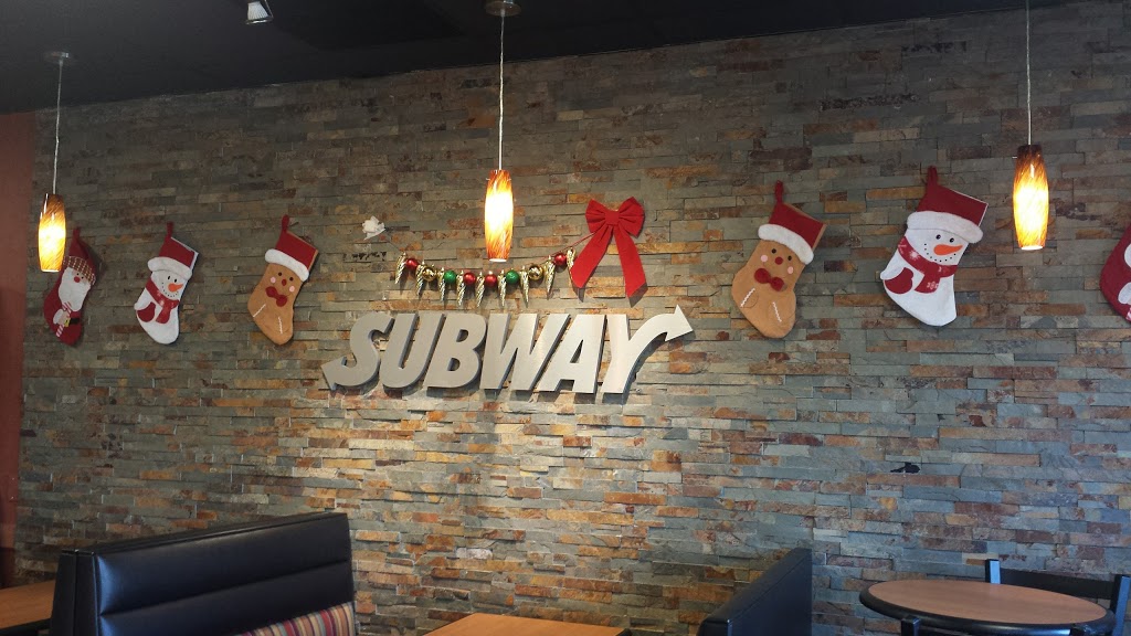 Subway | 91 King St E, Forest, ON N0N 1J0, Canada | Phone: (226) 520-0550