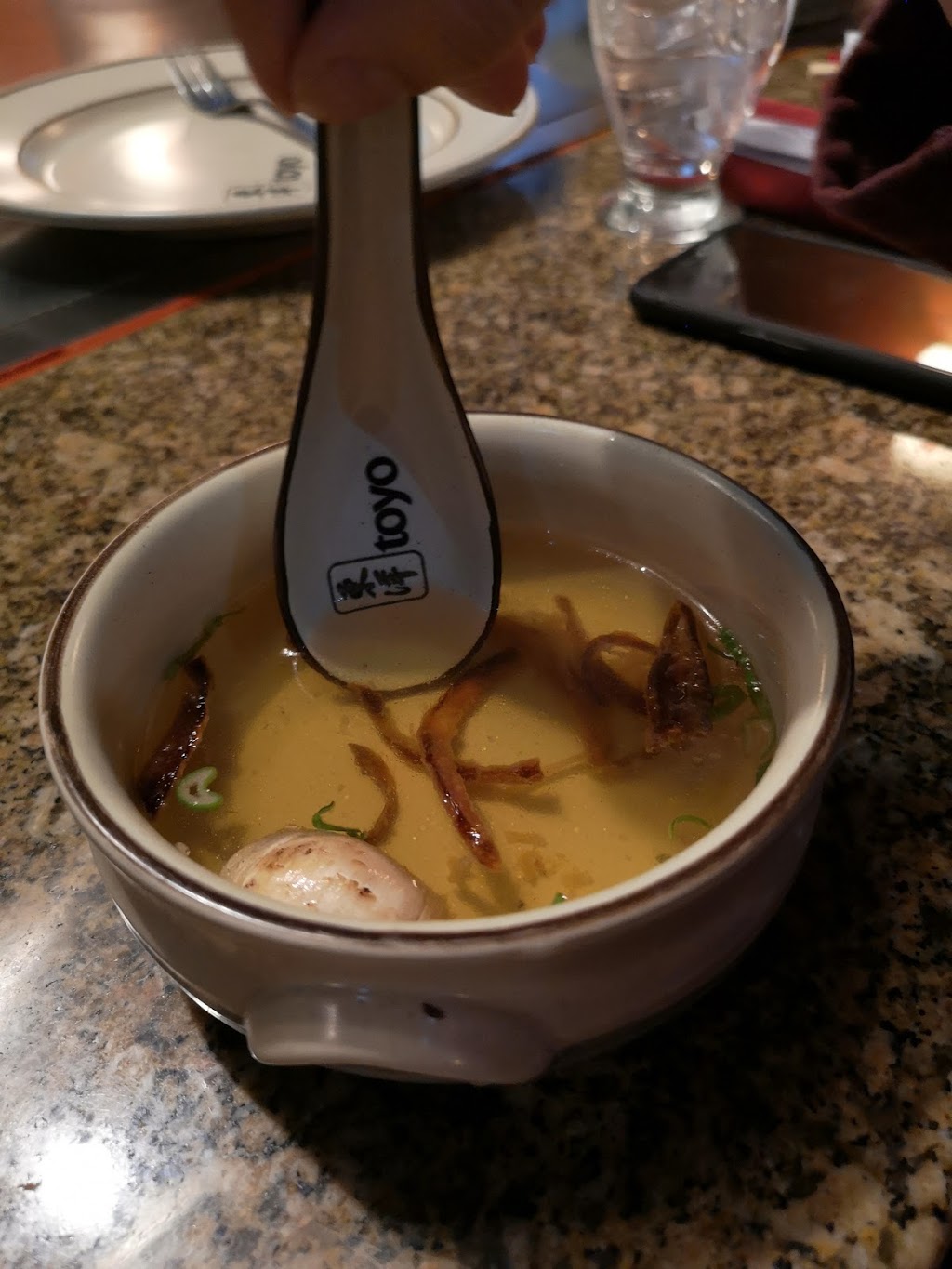 Toyo Grillades A La Japonaise | 1510 Boulevard Chomedey, Laval, QC H7V 3N8, Canada | Phone: (450) 688-4020