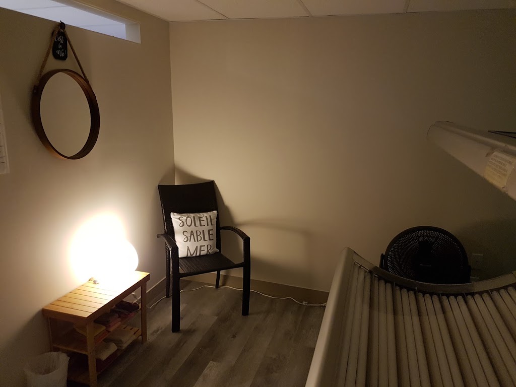 Bronzage des Tropiques Plus | 243 4e Rue, Thetford Mines, QC G6G 5A3, Canada | Phone: (418) 338-1474