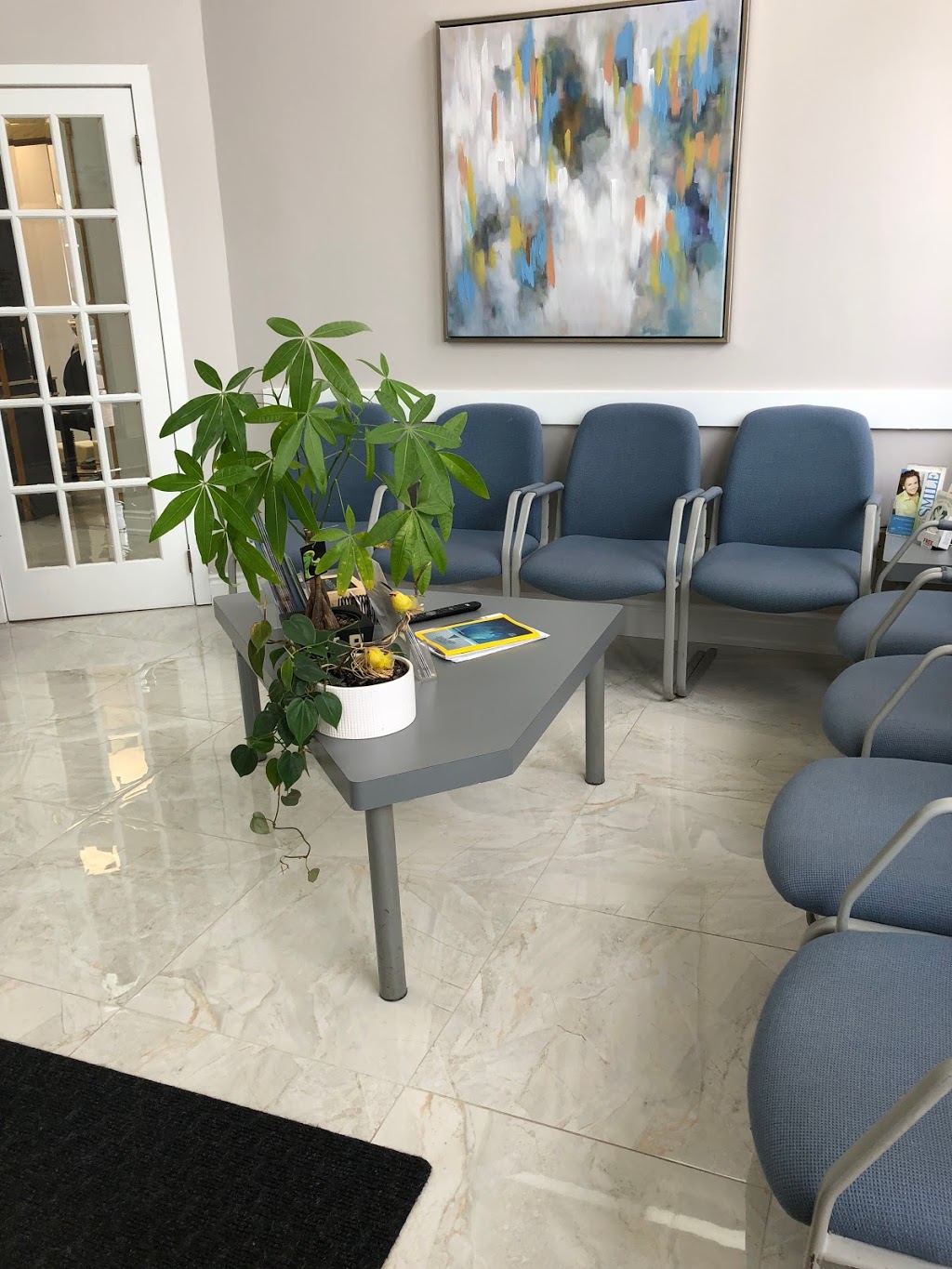 Dentistry @ Erin Mills | 2180 Credit Valley Rd #106a, Mississauga, ON L5M 3C9, Canada | Phone: (905) 820-2220