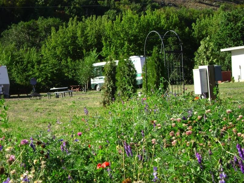 Retasket Lodge and RV Park | 1264 Bouvette Rd, Lillooet, BC V0K 1V0, Canada | Phone: (250) 256-2090