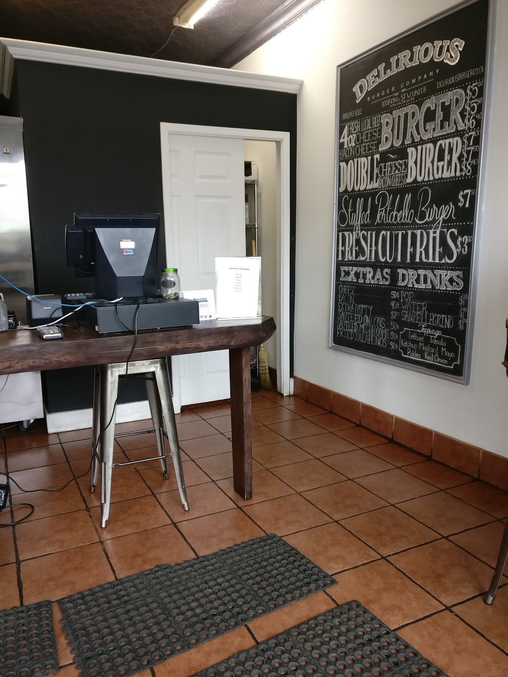 Delirious Burger Co. | 1008 King St W, Hamilton, ON L8S 1L3, Canada | Phone: (905) 393-1022