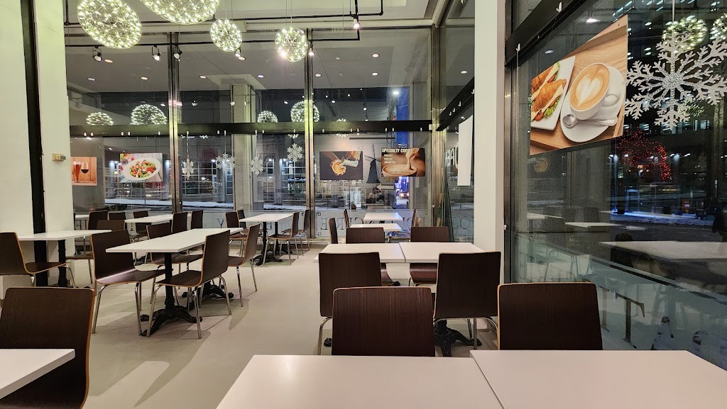 Le Moulin de Provence KD METCALFE & QUEEN | 30 Metcalfe St, Ottawa, ON K1P 5L4, Canada | Phone: (613) 695-2253