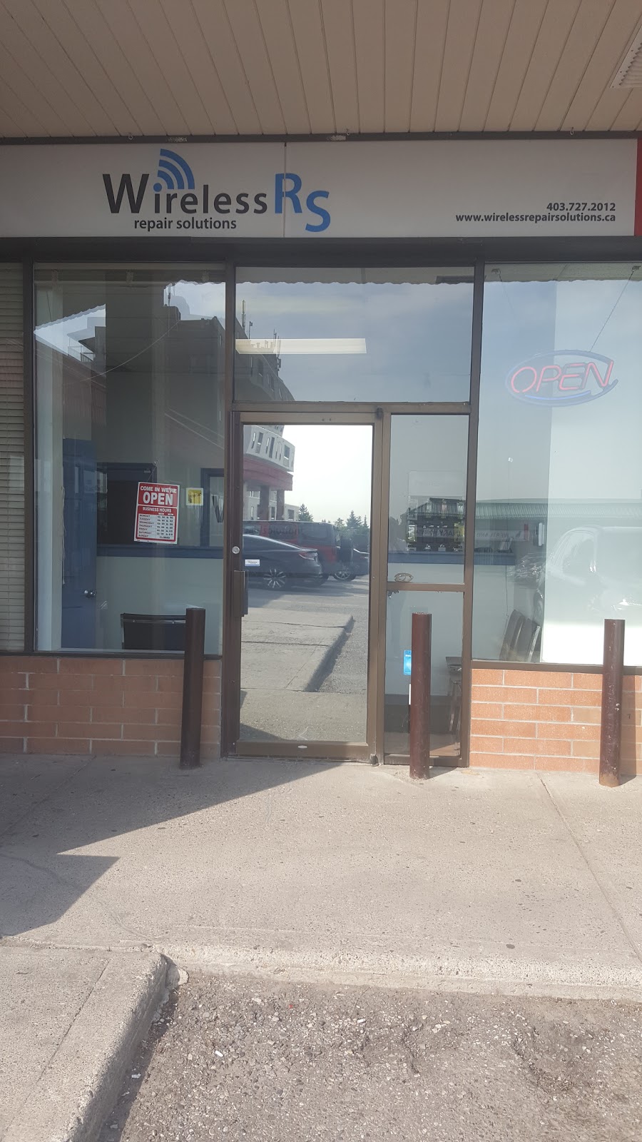 WRS - Wireless Repair Solutions | 3931 17 Ave SW, Calgary, AB T3E 0C3, Canada | Phone: (403) 727-2012