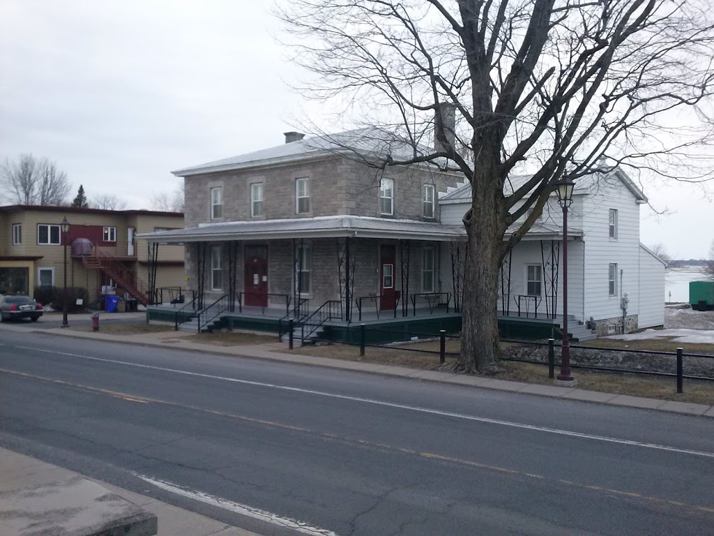 Presbytère Ste-Trinité | 4932 MARIE-VICTORIN RTE, Contrecoeur, QC J0L 1C0, Canada | Phone: (450) 587-2420