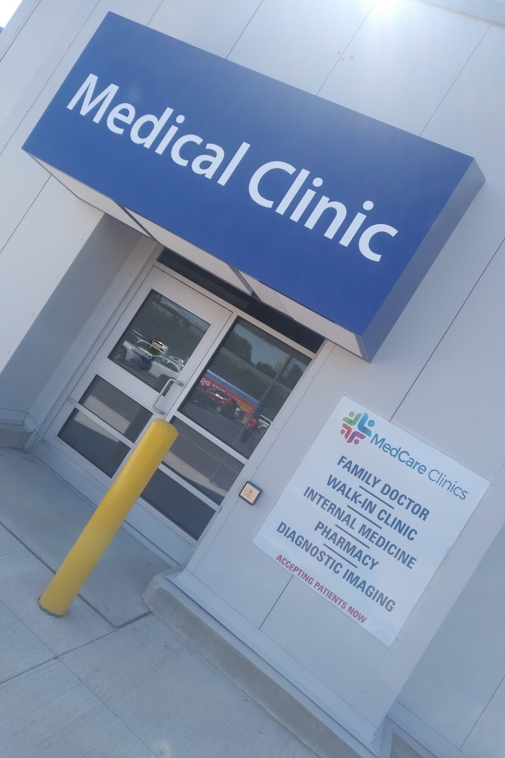 Walk-In Clinic & Family Doctor (MedCare Clinics @ Walmart Pen Ce | inside Walmart Pen Centre, 221 Glendale Ave, St. Catharines, ON L2T 2K9, Canada | Phone: (905) 687-4252