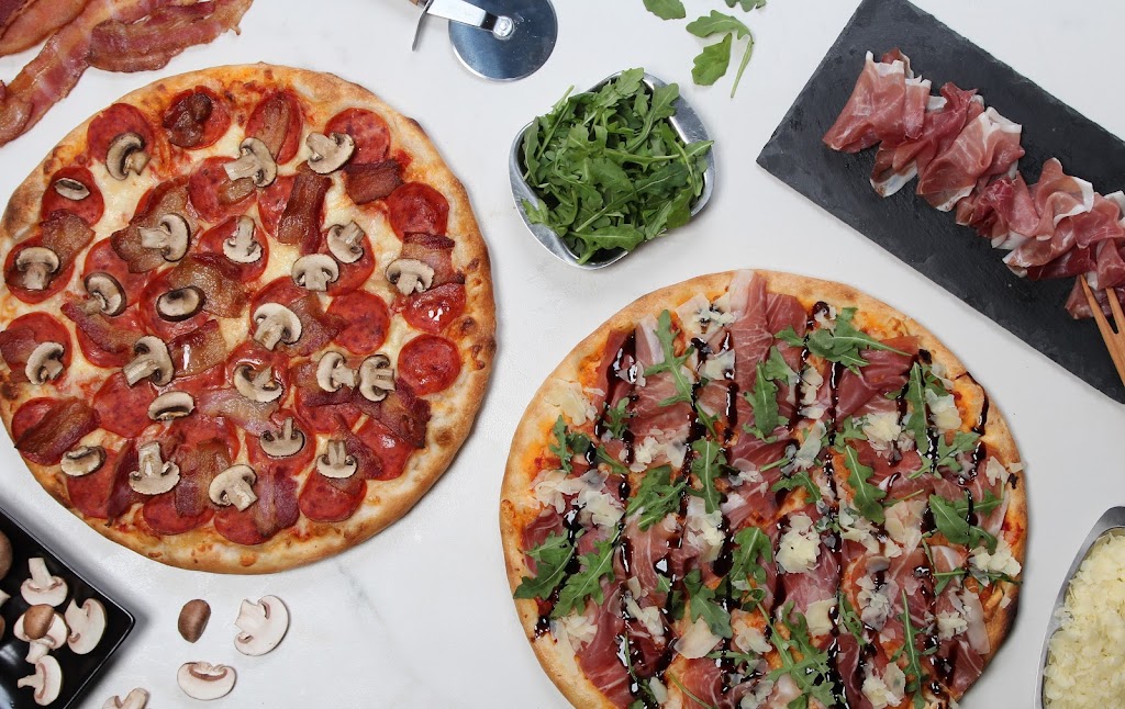 Pizzaville | 804 Ojibway Rd, Shelburne, ON L9V 3X9, Canada | Phone: (519) 925-3636