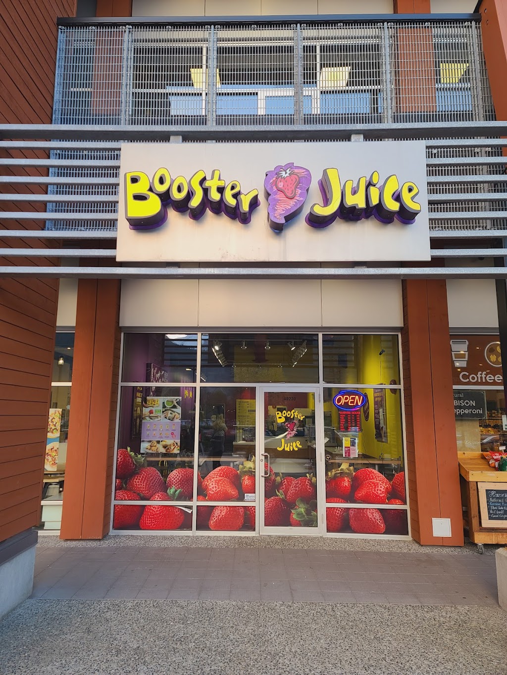 Booster Juice | 40230 Glenalder Pl Unit #C-7, Squamish, BC V8B 0G2, Canada | Phone: (604) 567-1955