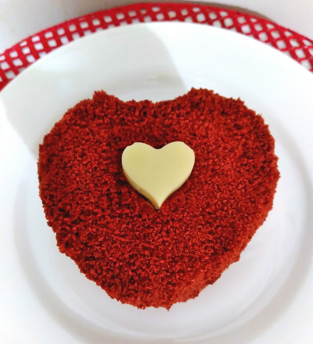 Bake with Madhura | 3471 Clara Dr, Mississauga, ON L4T 2C8, Canada | Phone: (647) 895-7053