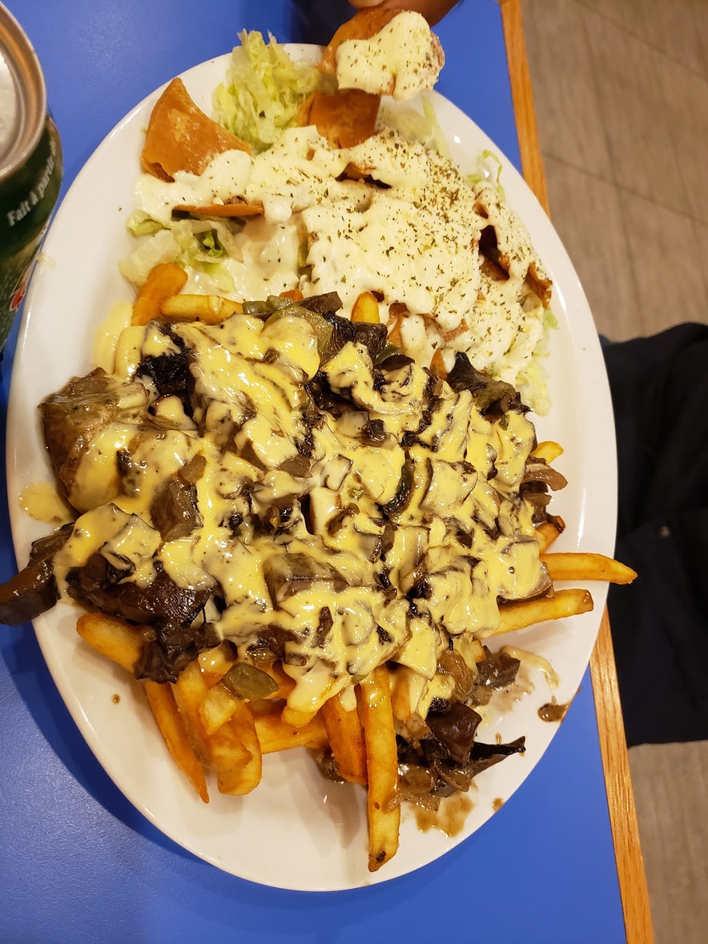 Osmows Shawarma | 555 Essa Rd Unit A10, Barrie, ON L4N 6A9, Canada | Phone: (705) 734-9333