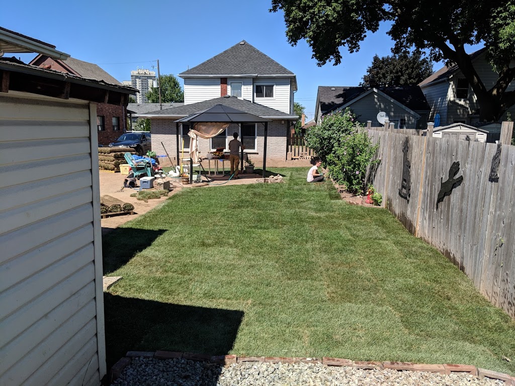 DL landscaping | 44 San Felice Ln, Hamilton, ON L9B 0B5, Canada | Phone: (905) 741-9981