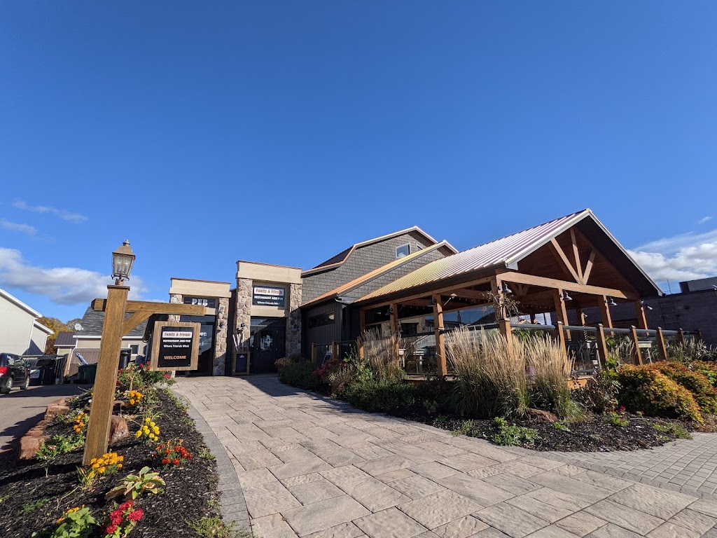 Family And Friends Restaurant | 45 Broadway St N, Kensington, PE C0B 1M0, Canada | Phone: (902) 291-3334