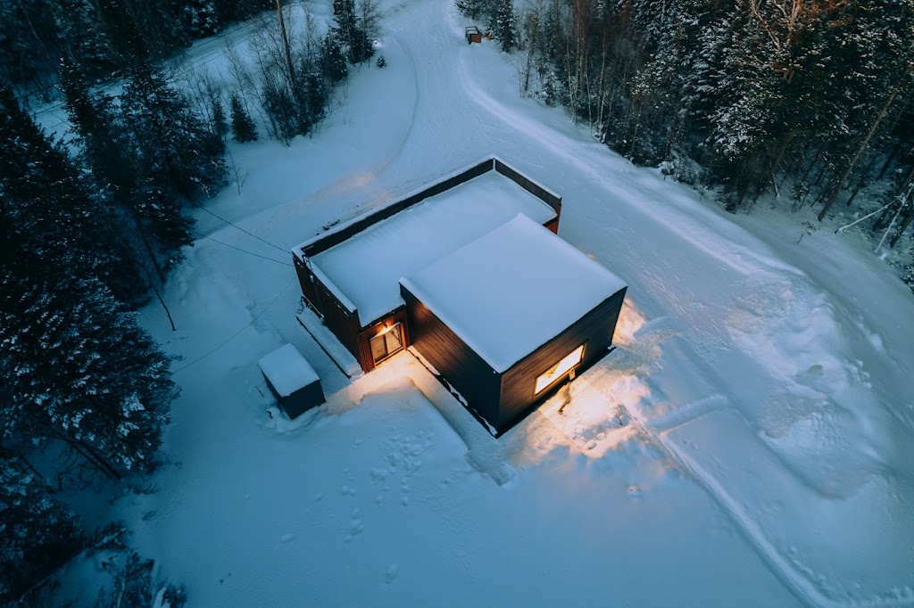 Moods Cabin | 38 Chem. des Pommiers, lac superieur, QC J0T 1J0, Canada | Phone: (819) 631-7908