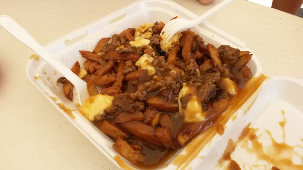 Cantine Saint-Pie | 161 Rue Roy, Saint-Pie, QC J0H 1W0, Canada | Phone: (450) 772-5555