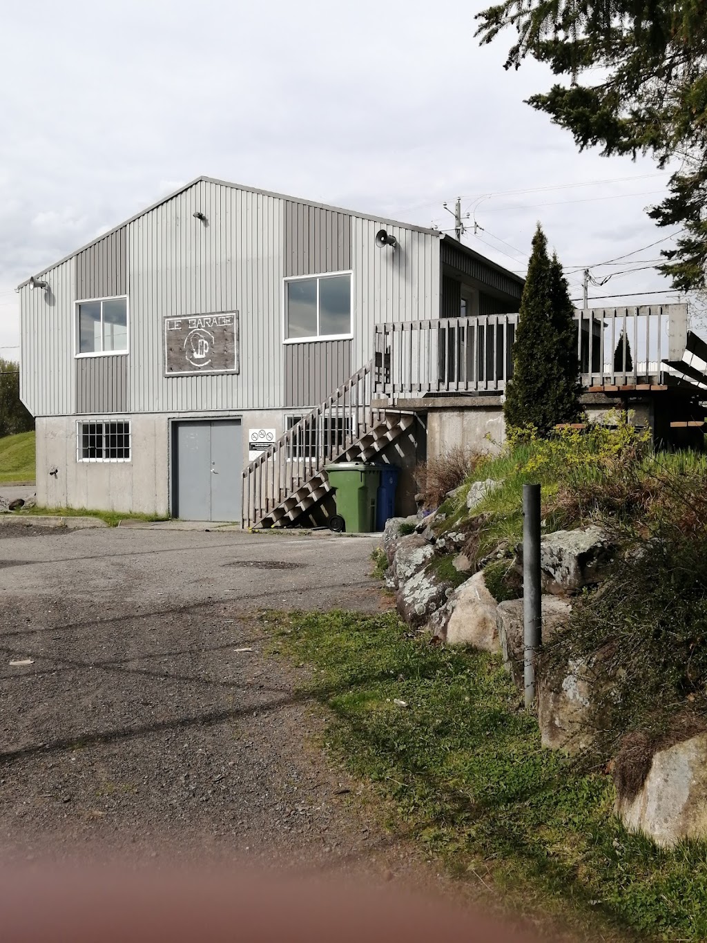 Sainte-Agathe Chalet De Sports | 244 Rue St Pierre, Sainte-Agathe-de-Lotbinière, QC G0S 2A0, Canada | Phone: (418) 599-2376