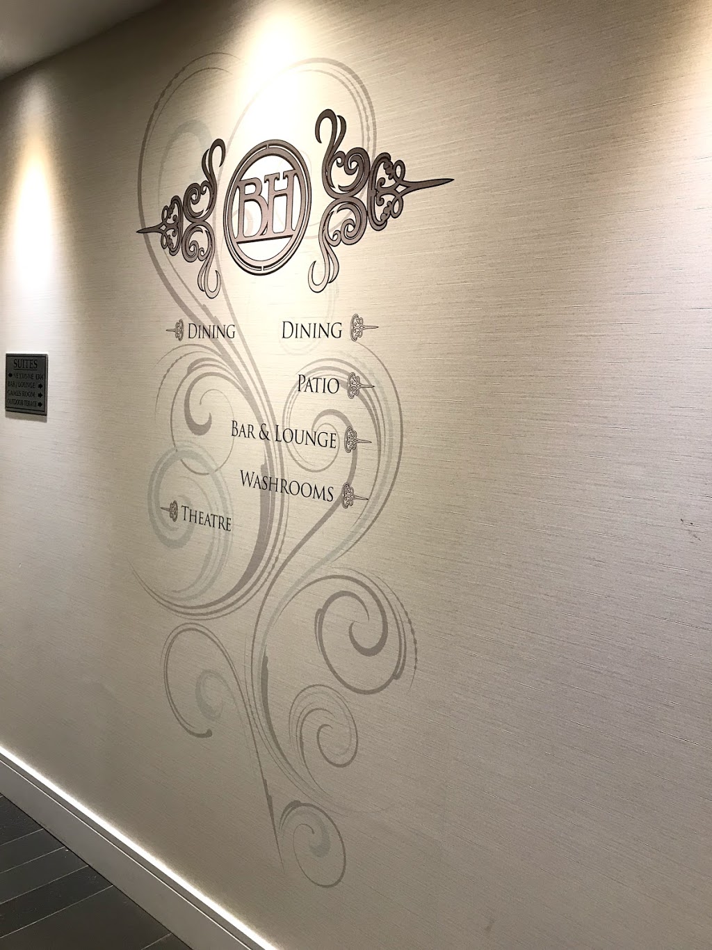 Wall to Cover Painting | 4242 Hickory Dr, Mississauga, ON L4W 1L2, Canada | Phone: (416) 710-9255