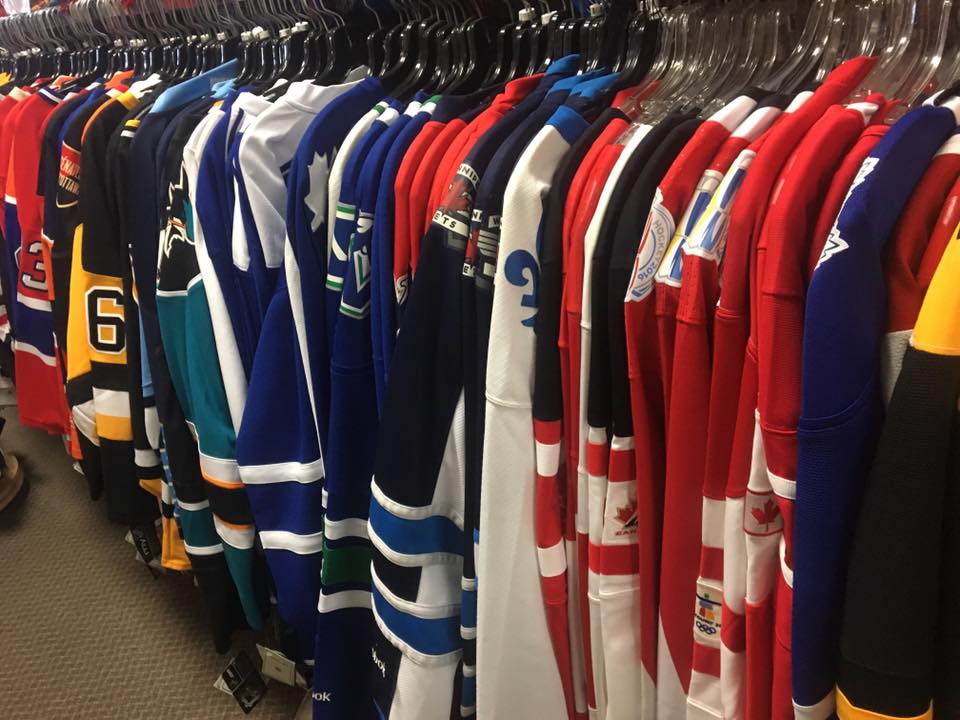 Kee 2 Collections Sports Store | 66 Mall Rd #2, Hamilton, ON L8V 5B8, Canada | Phone: (905) 383-6419