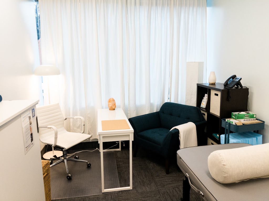 Ebb + Flow Wellness and Physiotherapy | 5063 N Service Rd Suite 100, Burlington, ON L7L 5H6, Canada | Phone: (289) 288-3651