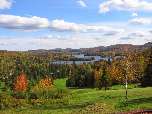 Golf Sainte-Agathe | 21 Chem. du Golf, Sainte-Agathe-des-Monts, QC J8C 2Z7, Canada | Phone: (819) 326-3022