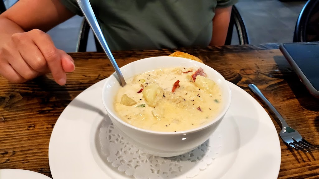 Route 3 Cellar Taproom & Grill | 8 McLeod St, Liverpool, NS B0T 1K0, Canada | Phone: (902) 354-2392