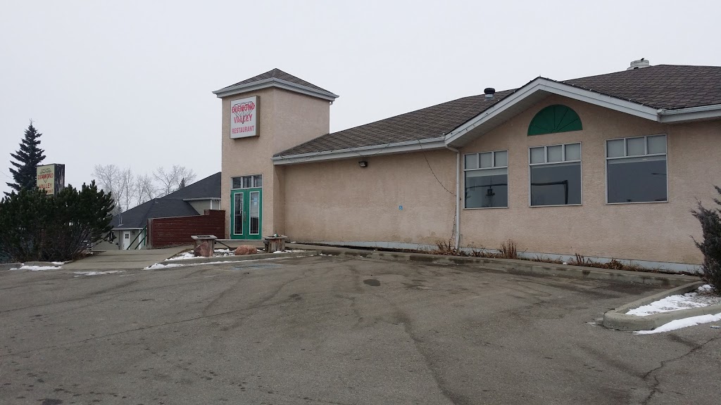 Diamond Valley Restaurant Ltd | 202 Centre Ave W, Black Diamond, AB T0L 0H0, Canada | Phone: (403) 933-3122