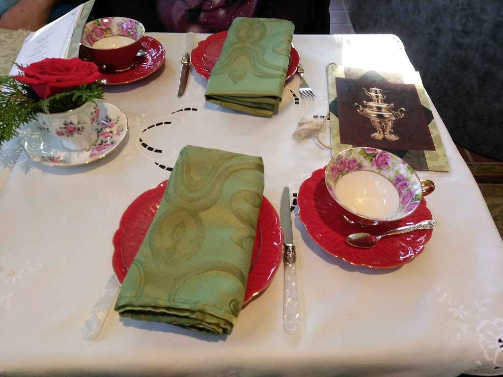 Golden Tea Pot | 20 Ava Rd, Brantford, ON N3T 5G9, Canada | Phone: (519) 753-3797