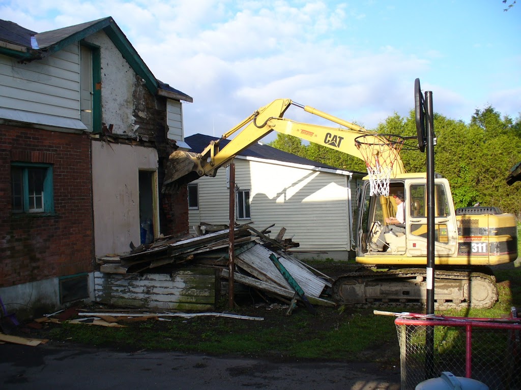 Tuepah Excavating | 848 County Rd 12, Roblin, ON K0K 2W0, Canada | Phone: (613) 561-6585
