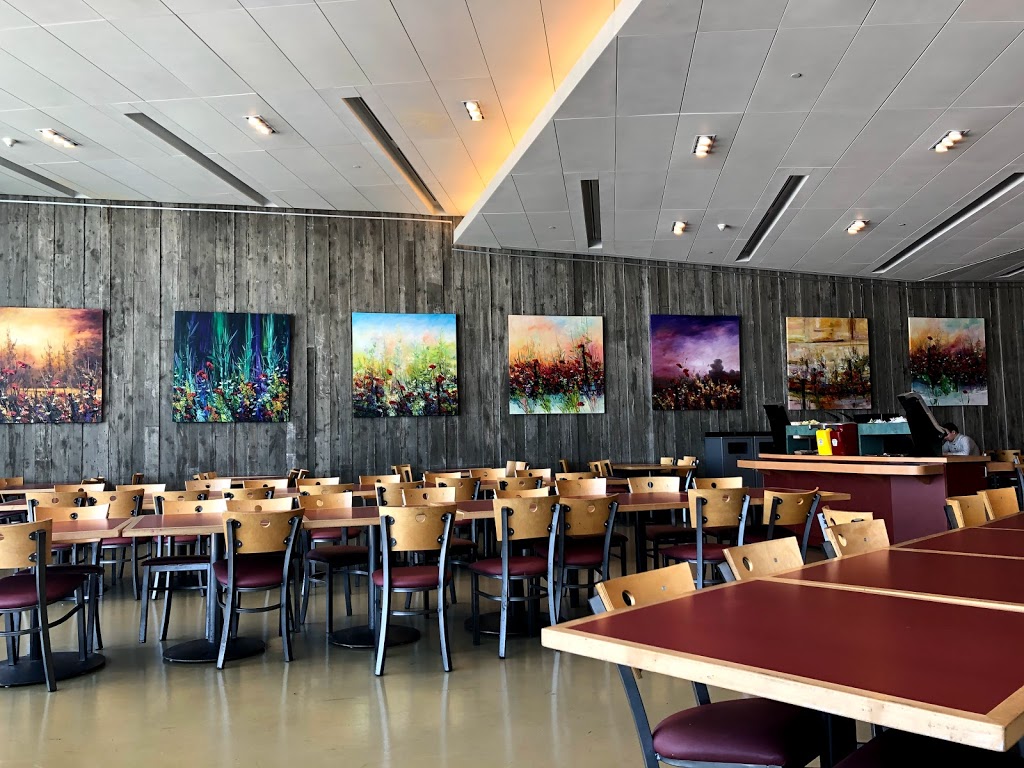 The Le Mess | 1 Vimy Place Private, Ottawa, ON K1R, Canada | Phone: (800) 555-5621