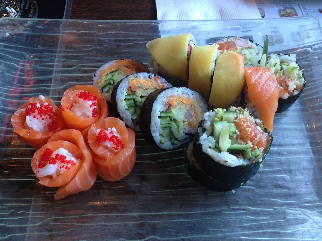 Sushi Palace | 1803 Rue Poirier, Saint-Laurent, QC H4L 5K8, Canada | Phone: (514) 331-8666