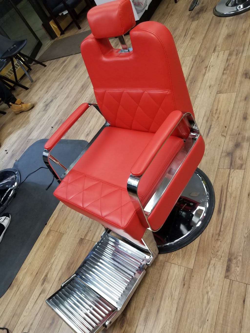 Legacy Barbershop Spa & Education ? | 8930 Jasper Ave, Edmonton, AB T5H 4E9, Canada | Phone: (780) 423-5178