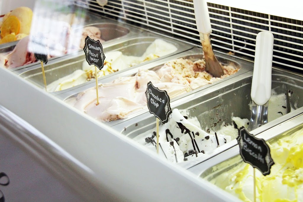 cremahh | 41 Main St W, Beeton, ON L0G 1A0, Canada | Phone: (905) 729-1111