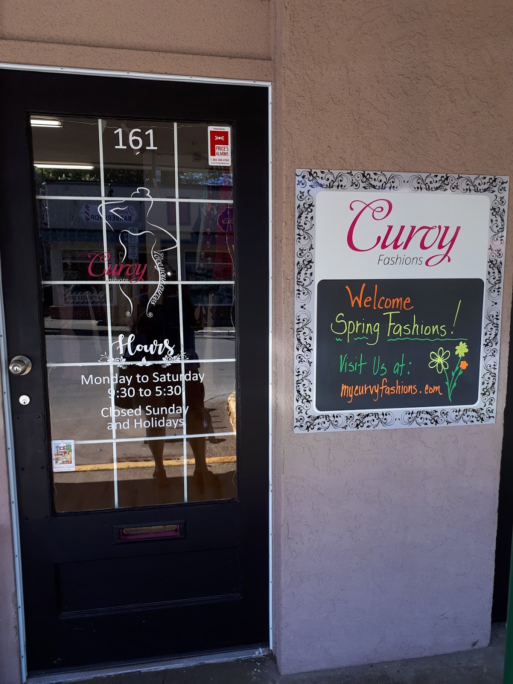 Curvy Fashions | 161 Jubilee St, Duncan, BC V9L 1W6, Canada | Phone: (250) 746-6144