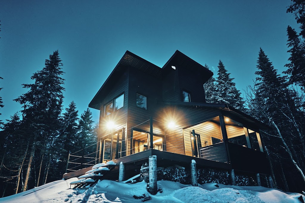 MIR - micro-chalet | 86 Chemin du Coyote, Lac-Beauport, QC G3B 1B3, Canada | Phone: (581) 308-7445