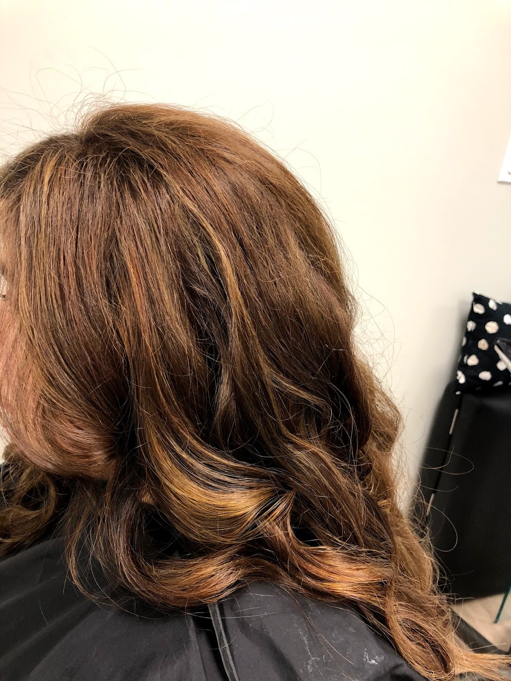 Sleek Studio-Professional Hair Salon | 295 Enfield Pl, Mississauga, ON L5B 3E2, Canada | Phone: (647) 989-1046