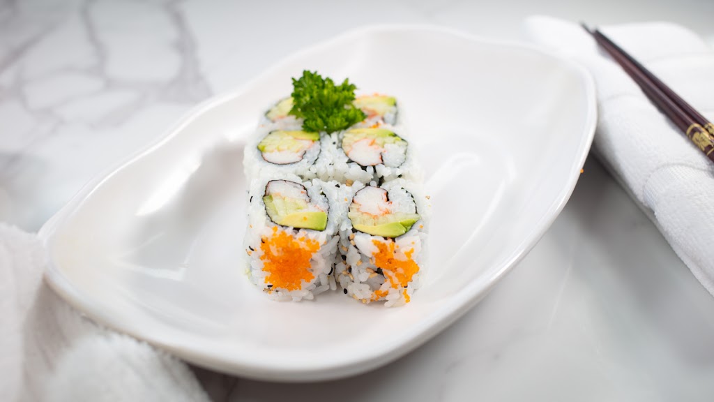 Decent Asian cuisine(Chinese food&Sushi) | 79 E Davis St, Trenton, ON K8V 4K9, Canada | Phone: (613) 800-0373