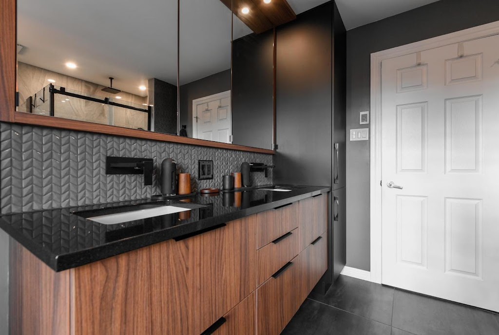 Armoires de cuisine Policolor Inc | 241 Chem. de Lavaltrie, Lavaltrie, QC J5T 3J4, Canada | Phone: (450) 586-4070