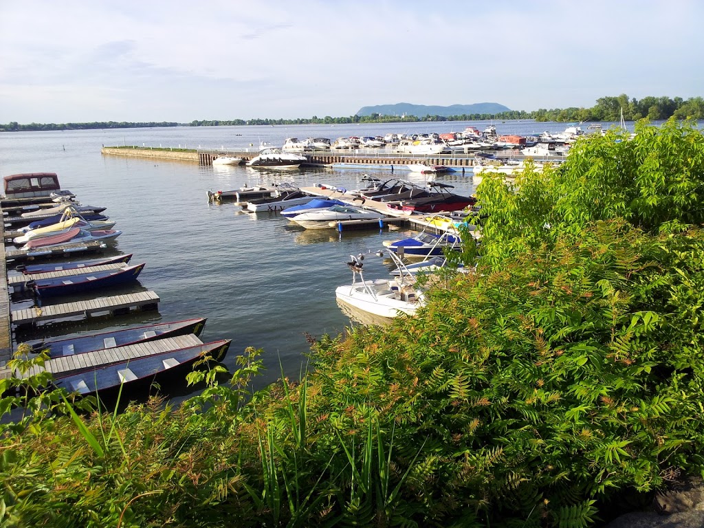 Guides Touristiques De Chambly | 1745 Avenue Bourgogne, Chambly, QC J3L 1Y8, Canada | Phone: (450) 447-7412