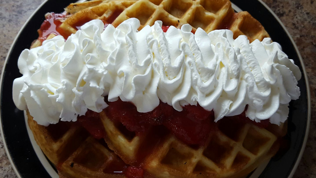 Marthas Diner | 585 T-5, Coventry, VT 05825, USA | Phone: (802) 754-6800